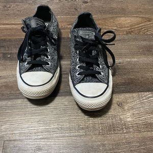 Womens converse tennis shoes